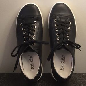 Josef Seibel Black leather tennis shoes
